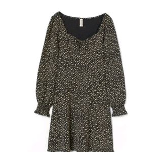 New H&M long sleeve floral jersey dress